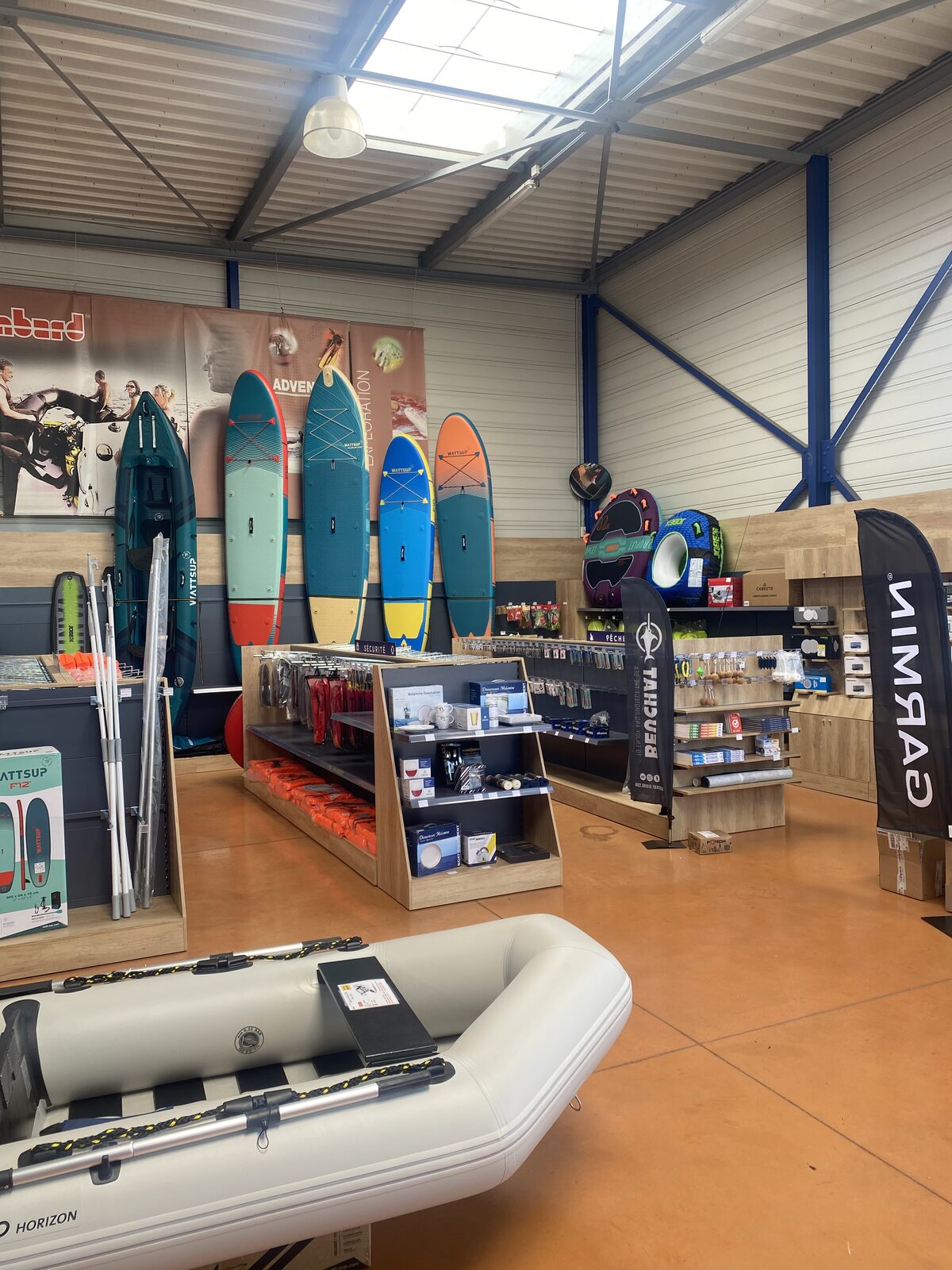 Stand-up paddle — Magasin Cabesto Clinique du Bateau Saint-Cyprien