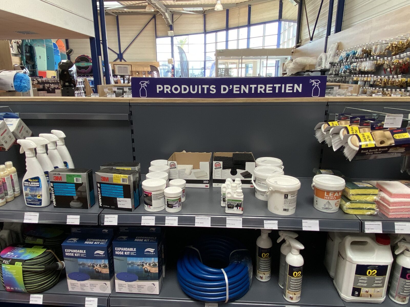 Produits d'entretien — Magasin Cabesto Clinique du Bateau Saint-Cyprien