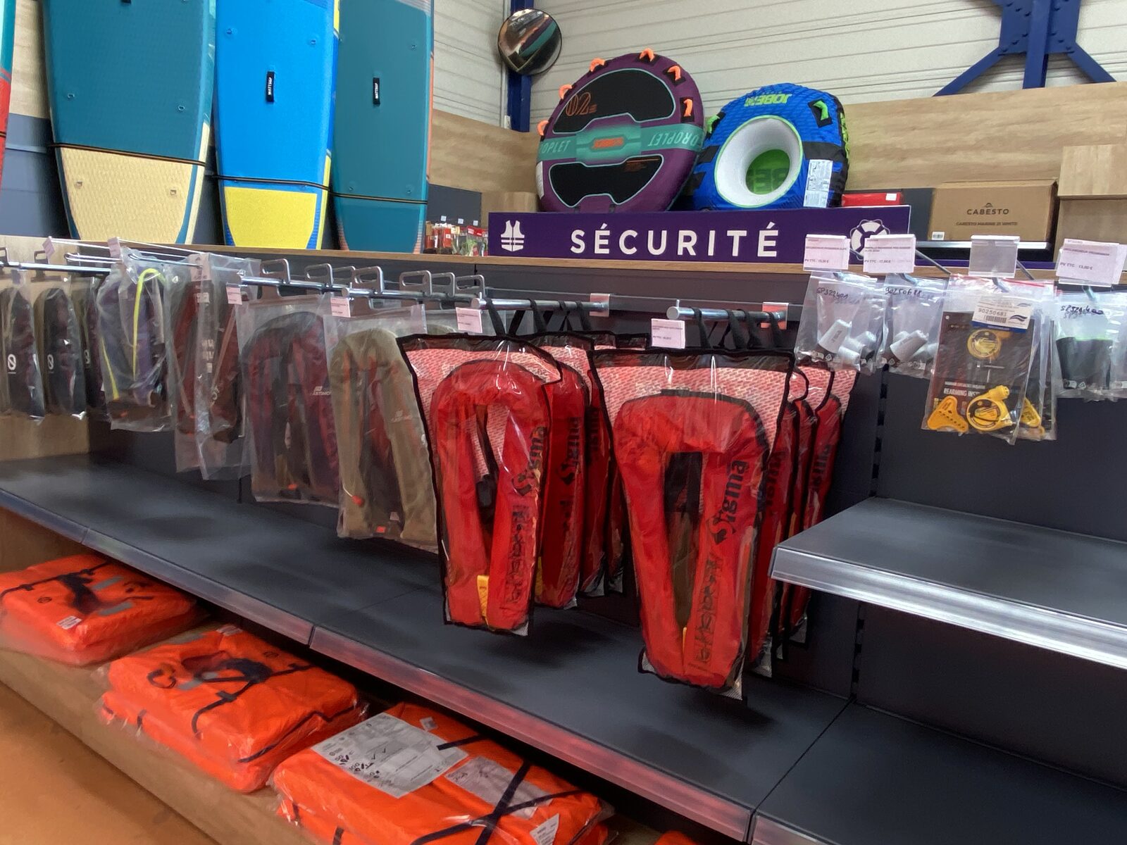 Rayon Sécurité — Magasin Cabesto Clinique du Bateau Saint-Cyprien