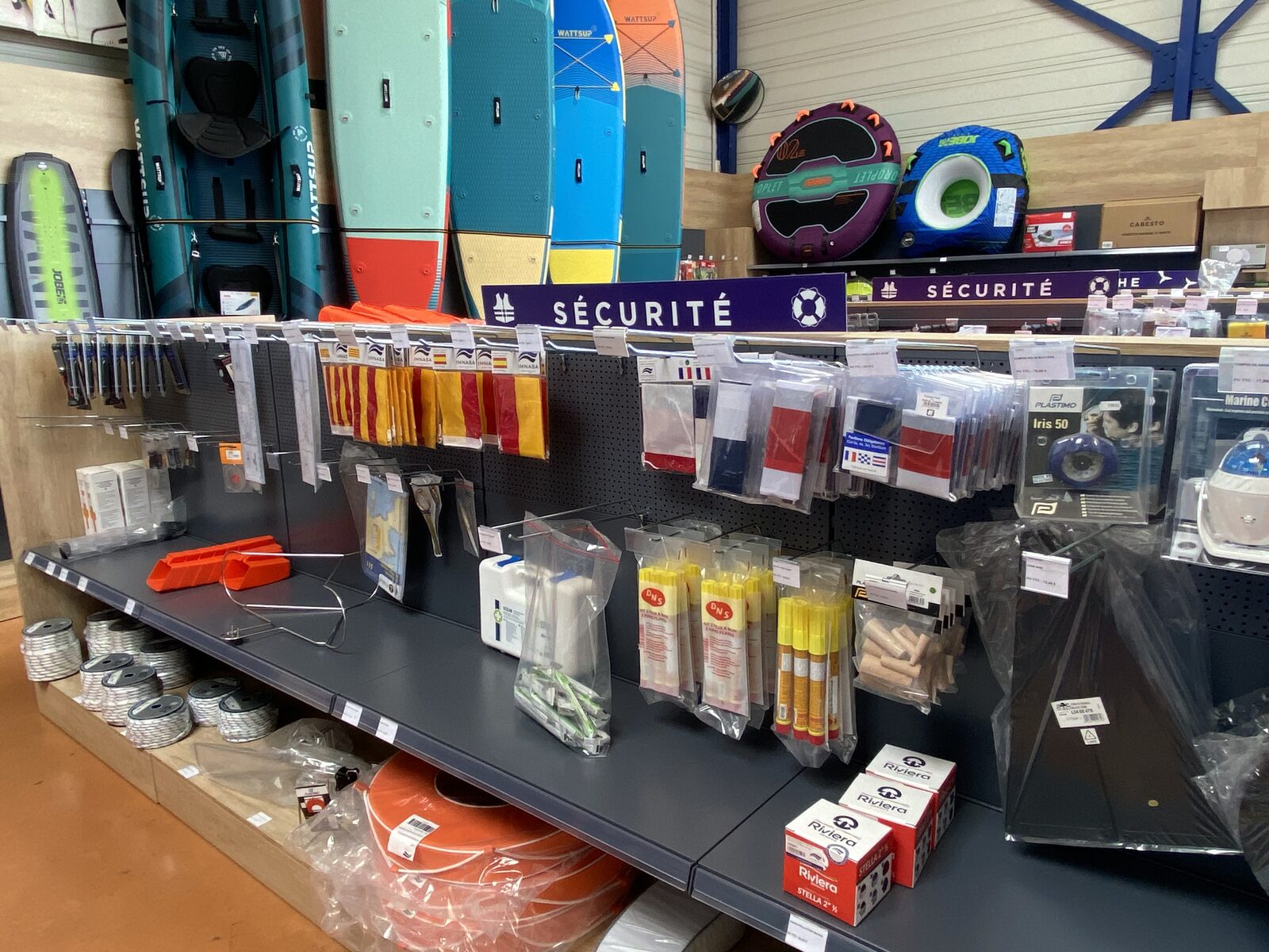 Sécurité — équipements — Magasin Cabesto Clinique du Bateau Saint-Cyprien