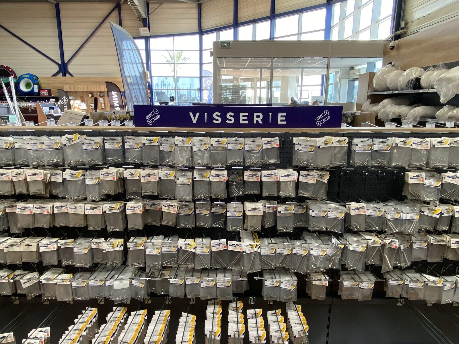 Rayon Visserie — Magasin Cabesto Clinique du Bateau Saint-Cyprien